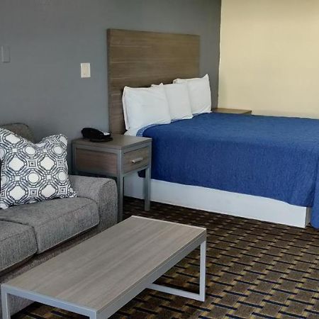 אורנג' Ameristay Inn & Suites מראה חיצוני תמונה