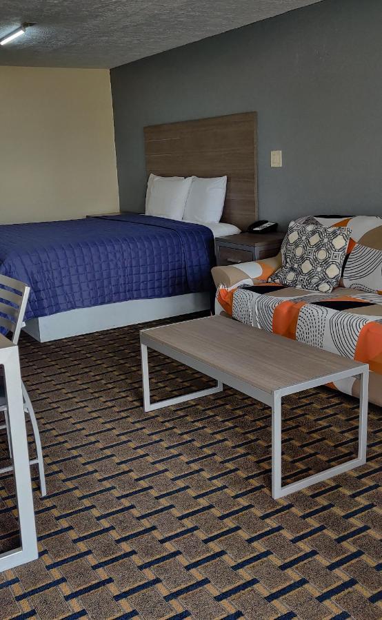 אורנג' Ameristay Inn & Suites מראה חיצוני תמונה